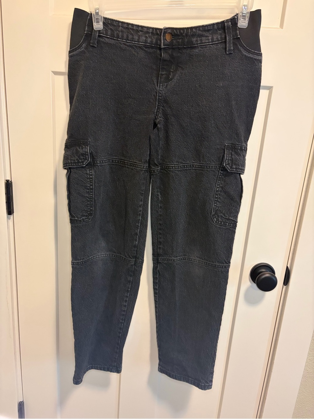 Isabel Maternity by Ingrid & Isabel Black Straight-Leg Cargo Jeans
